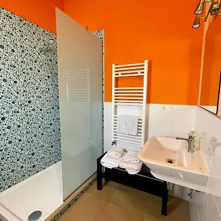 La De Pesquera Han/Misafirhane