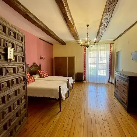 Gasthof La De Pesquera