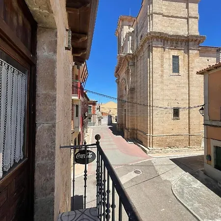 La De Pesquera Han/Misafirhane 4*