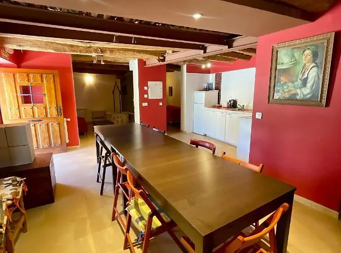 La De Pesquera 여관